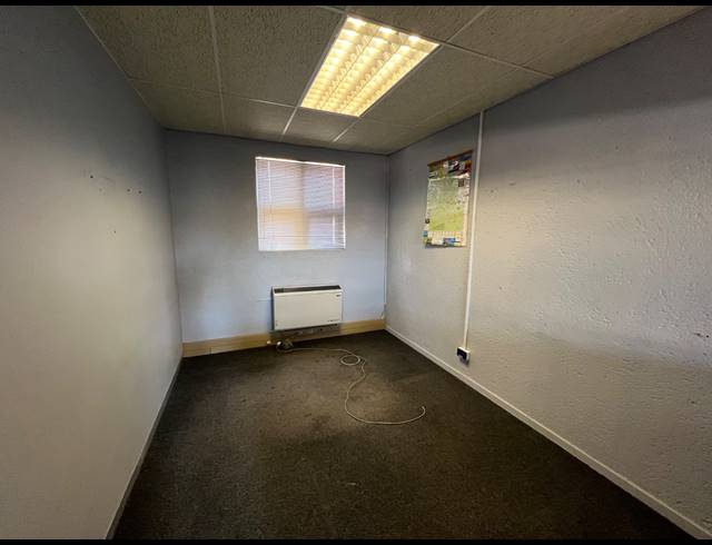 535M² OFFICE FOR SALE IN BENDOR
